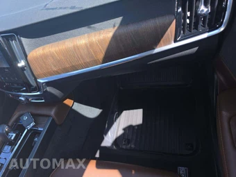 2025 Volvo V90 Cross Country B6 Plus - miniatura 19