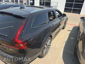 2025 Volvo V90 Cross Country B6 Plus - miniatura 3