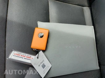 2025 Volvo XC40 B5 Core Bright Theme – miniatura 13