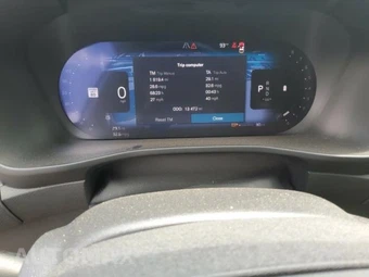 2025 Volvo XC40 B5 Core Bright Theme – miniatura 14