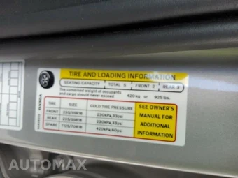 2025 Volvo XC40 B5 Core Bright Theme – miniatura 18