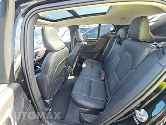 2025 Volvo XC40 B5 Core Bright Theme - miniatura 19