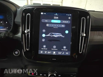 2025 Volvo XC40 B5 Core Bright Theme – miniatura 10