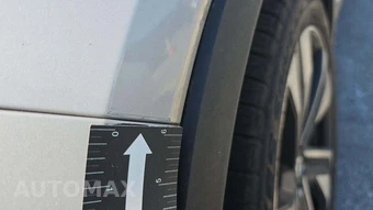 2025 Volvo XC40 B5 Plus Bright Theme - miniatura 41