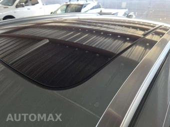 2025 Volvo XC40 B5 Plus Bright Theme – miniatura 12