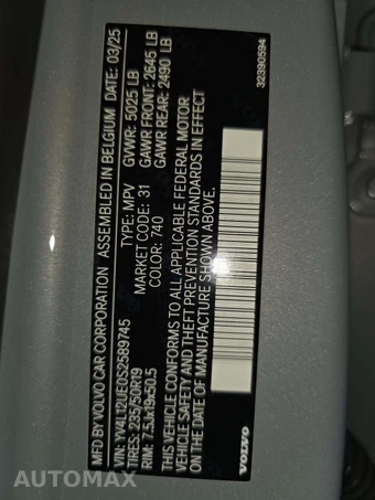 2025 Volvo XC40 B5 Plus Bright Theme – miniatura 5