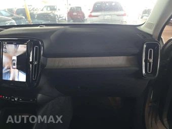 2025 Volvo XC40 B5 Plus Bright Theme – miniatura 19