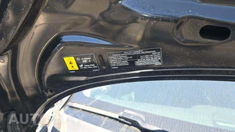 2025 Volvo XC40 B5 Plus Bright Theme - miniatura 17