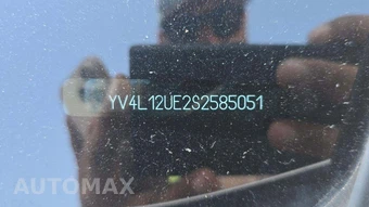2025 Volvo XC40 B5 Plus Bright Theme – miniatura 17