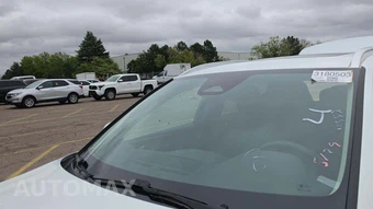 2025 Volvo XC40 B5 Plus Bright Theme – miniatura 20