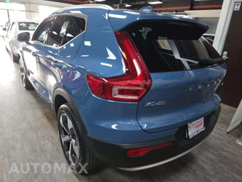 2025 Volvo XC40 B5 Plus Bright Theme – miniatura 2