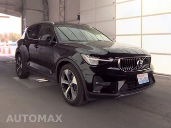 2025 Volvo XC40 B5 Plus Bright Theme - miniatura 4