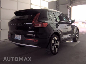 2025 Volvo XC40 B5 Plus Bright Theme - miniatura 5