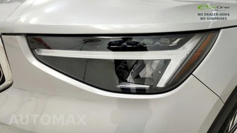 2025 Volvo XC40 B5 Plus Bright Theme - miniatura 23