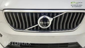 2025 Volvo XC40 B5 Plus Bright Theme - miniatura 24