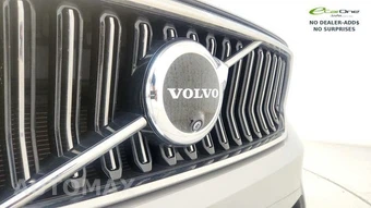 2025 Volvo XC40 B5 Plus Bright Theme - miniatura 31