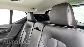 2025 Volvo XC40 B5 Plus Bright Theme - miniatura 44