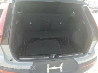 2025 Volvo XC40 B5 Plus Bright Theme – miniatura 23