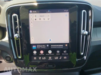 2025 Volvo XC40 B5 Plus Bright Theme – miniatura 10