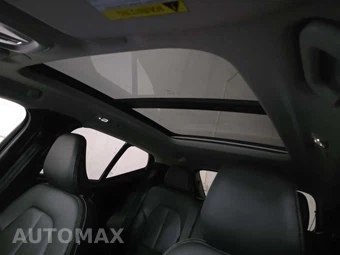 2025 Volvo XC40 B5 Plus Bright Theme – miniatura 11