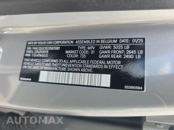 2025 Volvo XC40 B5 Plus Dark Theme – miniatura 14