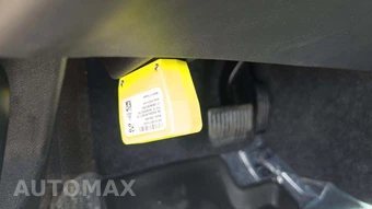 2025 Volvo XC40 B5 Plus Dark Theme – miniatura 21
