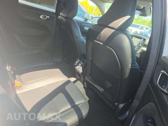 2025 Volvo XC40 B5 Plus Dark Theme - miniatura 16