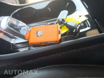 2025 Volvo XC40 B5 Plus Dark Theme - miniatura 8