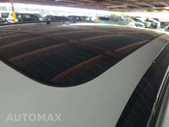 2025 Volvo XC40 B5 Plus Dark Theme – miniatura 12