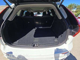 2025 Volvo XC60 B5 Core - miniatura 15