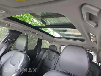 2025 Volvo XC60 B5 Core – miniatura 11