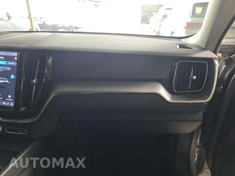 2025 Volvo XC60 B5 Core – miniatura 19