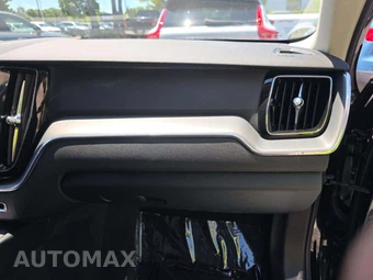 2025 Volvo XC60 B5 Core – miniatura 19