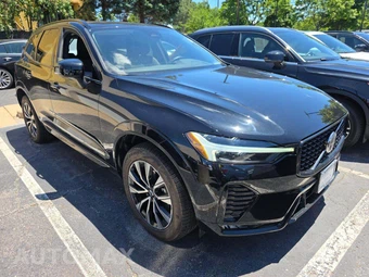2025 Volvo XC60 B5 Core – miniatura 4