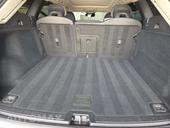 2025 Volvo XC60 B5 Core – miniatura 14