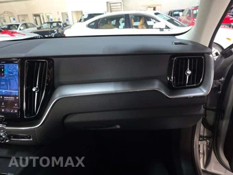 2025 Volvo XC60 B5 Core – miniatura 19