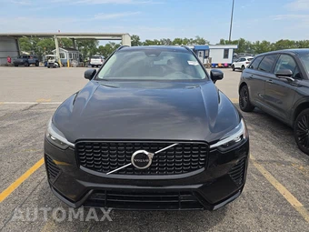 2025 Volvo XC60 B5 Core – miniatura 2