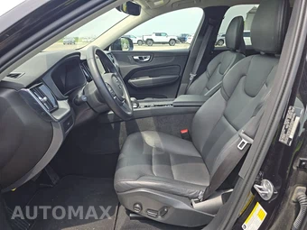 2025 Volvo XC60 B5 Core – miniatura 7
