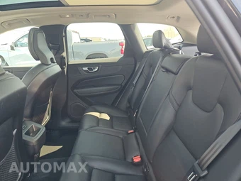2025 Volvo XC60 B5 Core - miniatura 19