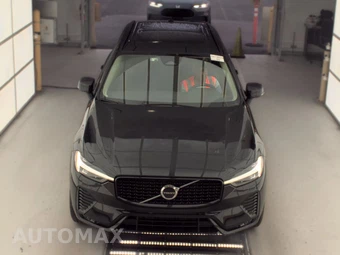 2025 Volvo XC60 B5 Core - miniatura 2