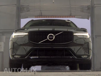 2025 Volvo XC60 B5 Core - miniatura 3