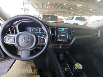 2025 Volvo XC60 B5 Core – miniatura 17