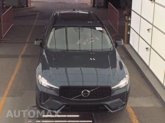 2025 Volvo XC60 B5 Core – miniatura 2