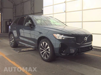 2025 Volvo XC60 B5 Core – miniatura 4