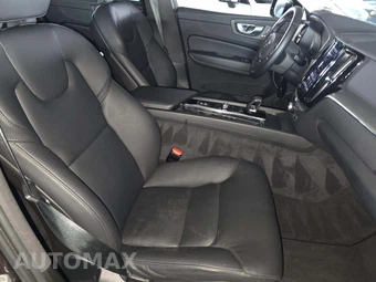 2025 Volvo XC60 B5 Core – miniatura 18