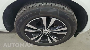 2025 Volvo XC60 B5 Core – miniatura 28