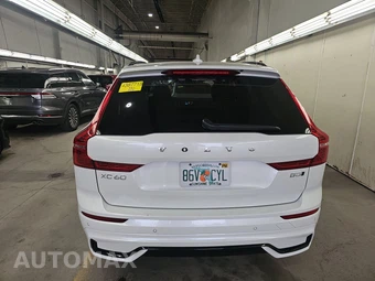 2025 Volvo XC60 B5 Core – miniatura 5