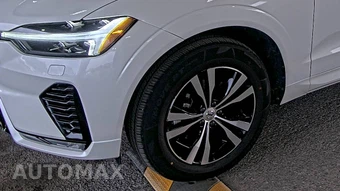 2025 Volvo XC60 B5 Core – miniatura 7