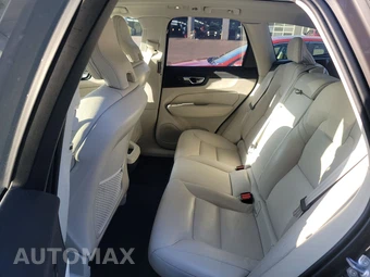 2025 Volvo XC60 B5 Plus - miniatura 13