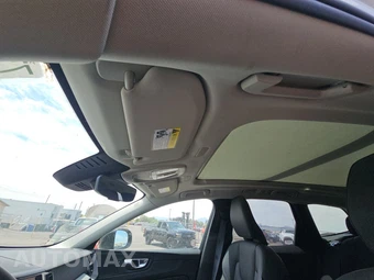 2025 Volvo XC60 B5 Plus – miniatura 19